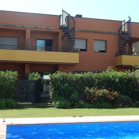 Masia Blanca - Coma-Ruga Exterior photo